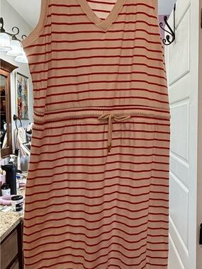 Sleeveless White and Orange Striped Midi Dress. 2X